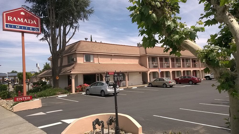 Econo Lodge Gilroy Exterior photo